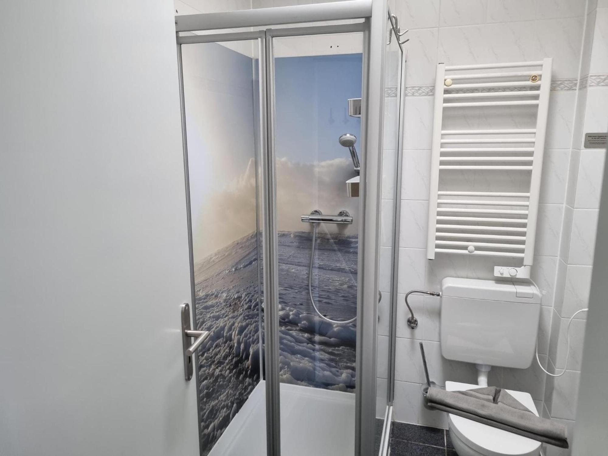 Ferienhaus Ohrenqualle ドルヌム エクステリア 写真
