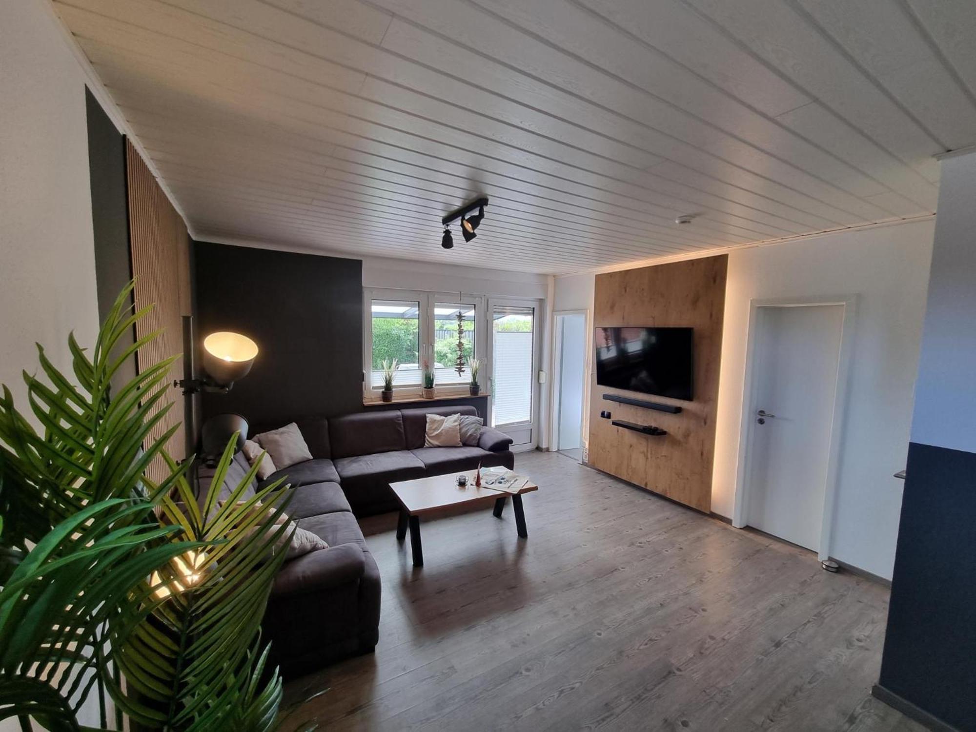 Ferienhaus Ohrenqualle ドルヌム エクステリア 写真